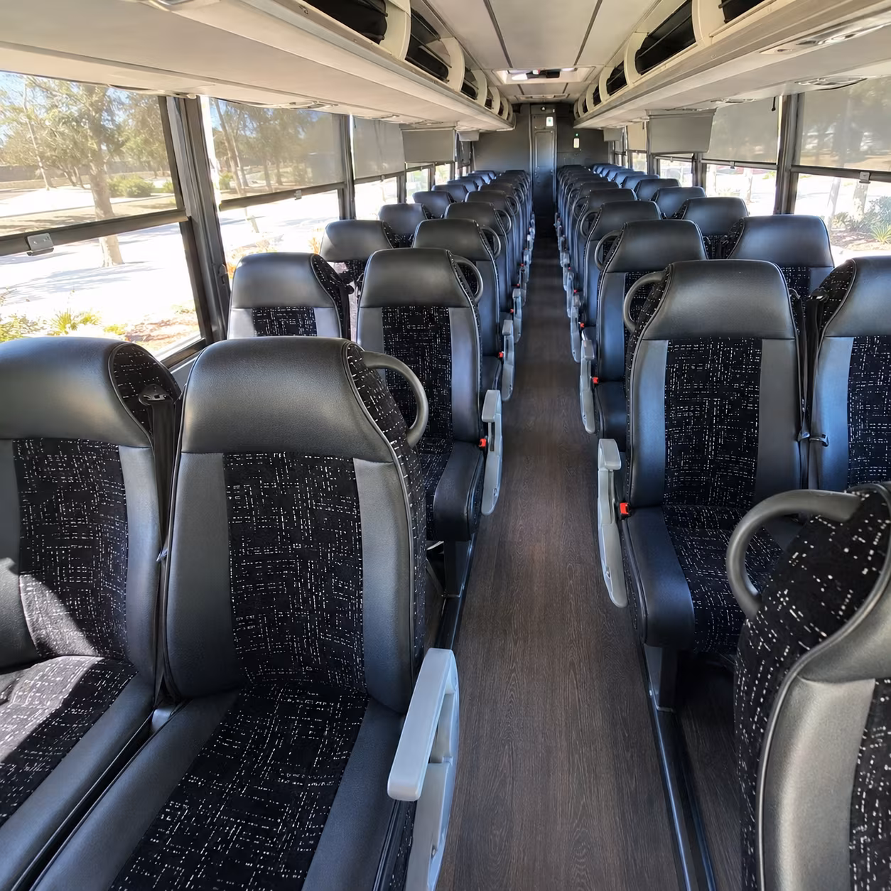 charter buses for oceanside church retreat groups