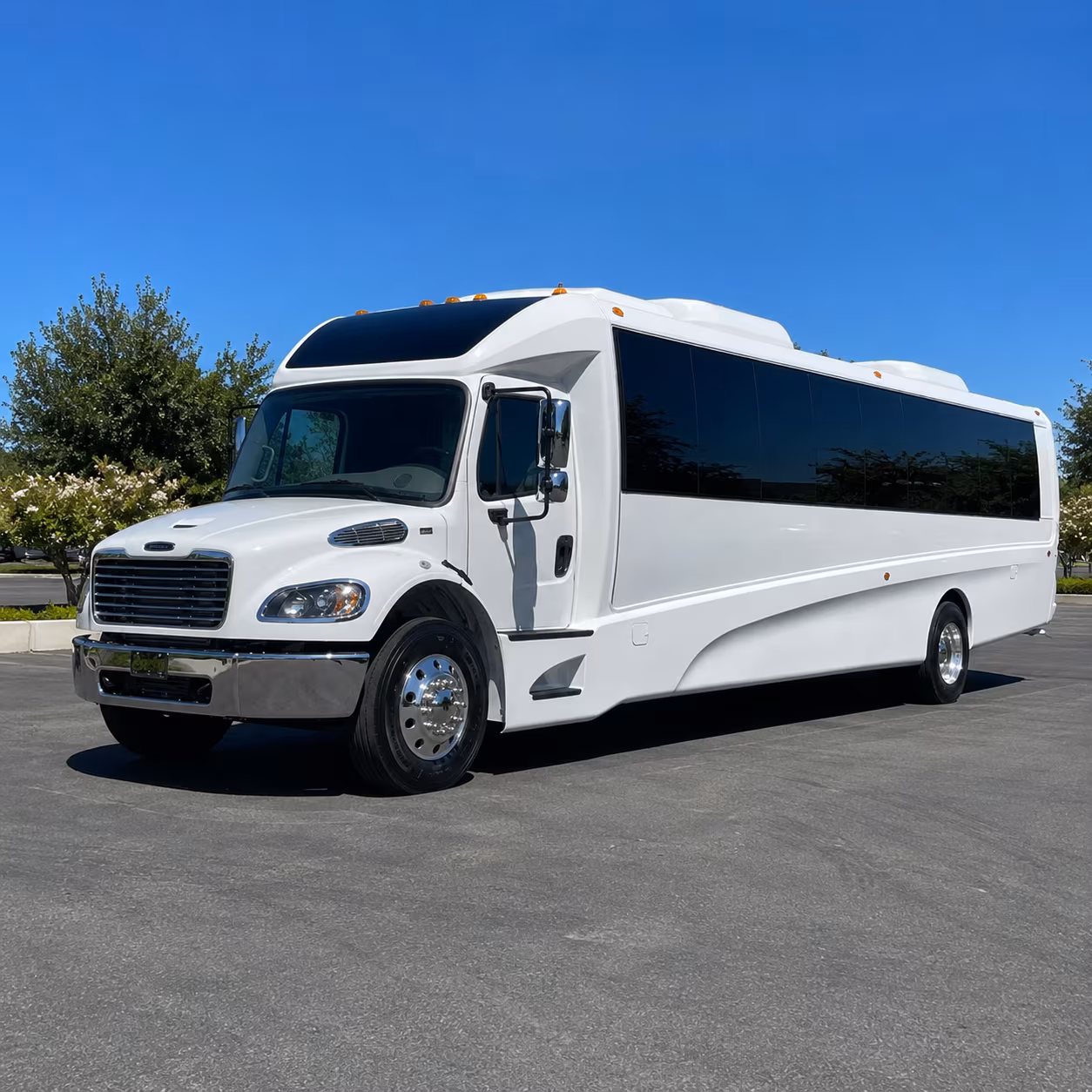 oceanside 15 passenger minibus