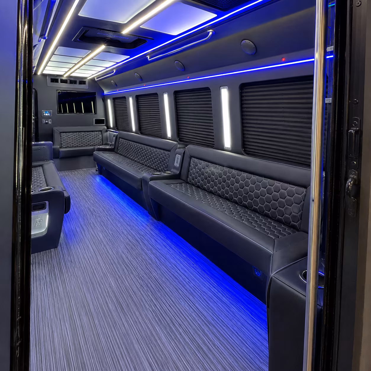 quincea n era sweet 16 party bus rental